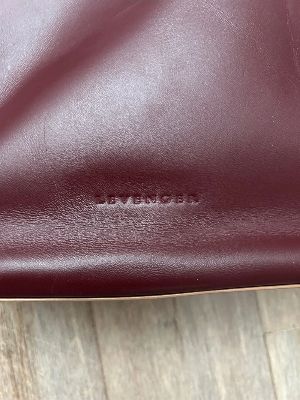 Levenger wine burgundy
